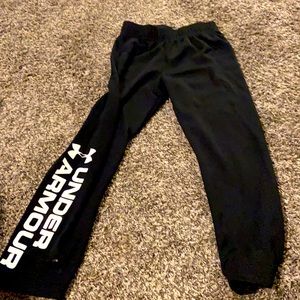 Under Armour Boys Pants size 6 black white